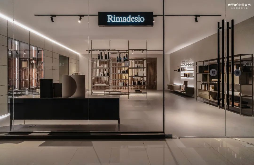 费罗娜工程案例：Rimadesio 武汉店 线条贯穿，促生设计新形态