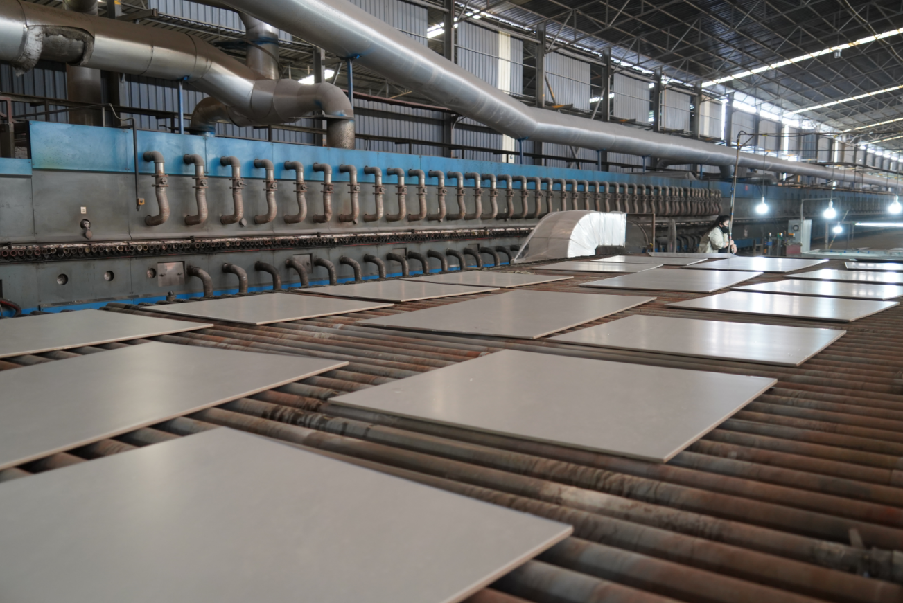 747%负债率VS41条新窑：陶瓷行业正在经历什么？5个信号，1条出路