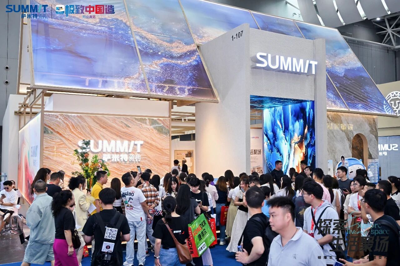 从“卖瓷砖”到“造生活”，萨米特瓷砖彻底把“家文化×年轻态”玩明白了！