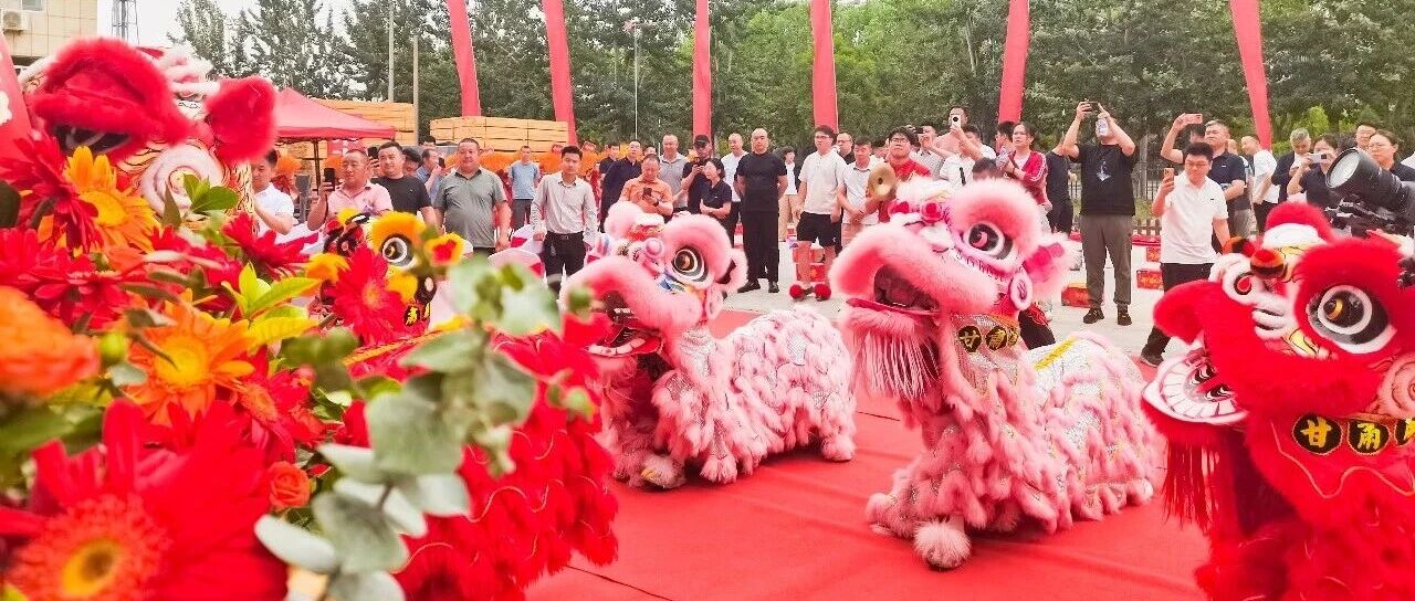 华丽绽放丨兰州KMY国际轻奢瓷砖旗舰店盛大开业，开启品质人居新篇
