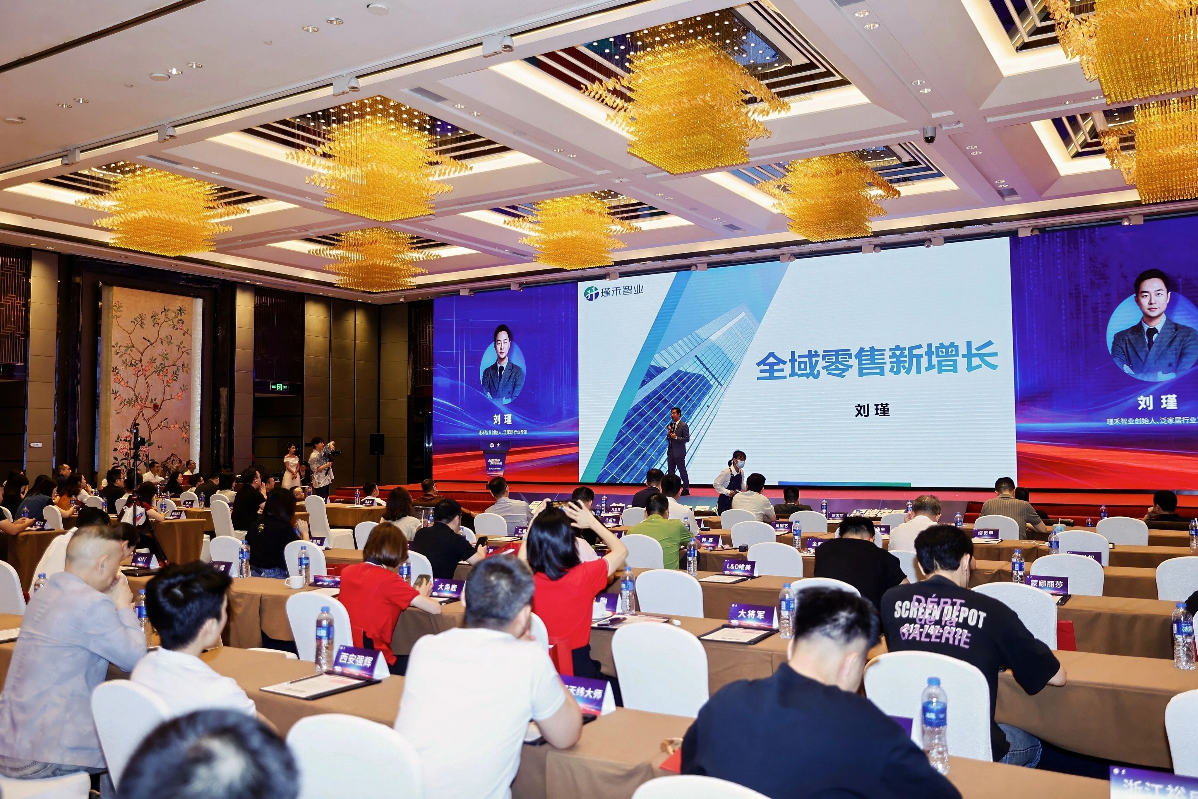精细运营+结构调整，家居建材行业两大增长策略深度解析