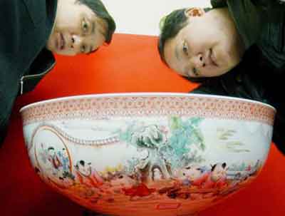 下一篇：超薄大口径瓷画碗(图)