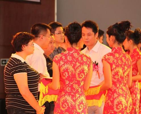 上一篇：华南区颁奖典礼仪式现场