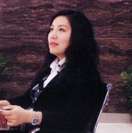 下一篇：杜彩霞：冠珠陶瓷的铿锵玫瑰