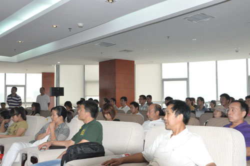 下一篇：伊恩卫浴专场-建材家居万商加盟大会