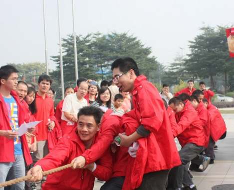 上一篇：东鹏瓷砖集团千名员工参加2012年趣味运动会