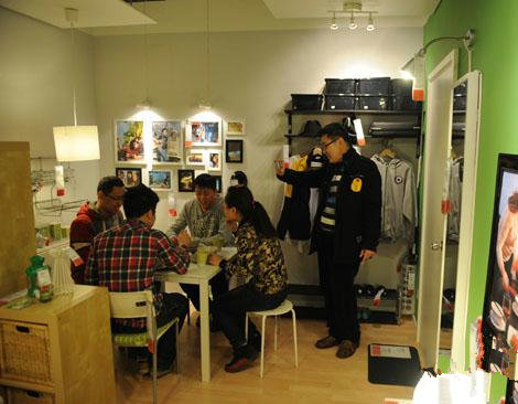 上一篇：宜家家居商场情景剧展示商品用途受关注