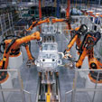 上一篇：机器人抢饭碗来了  一条生产线将减少50个工人？