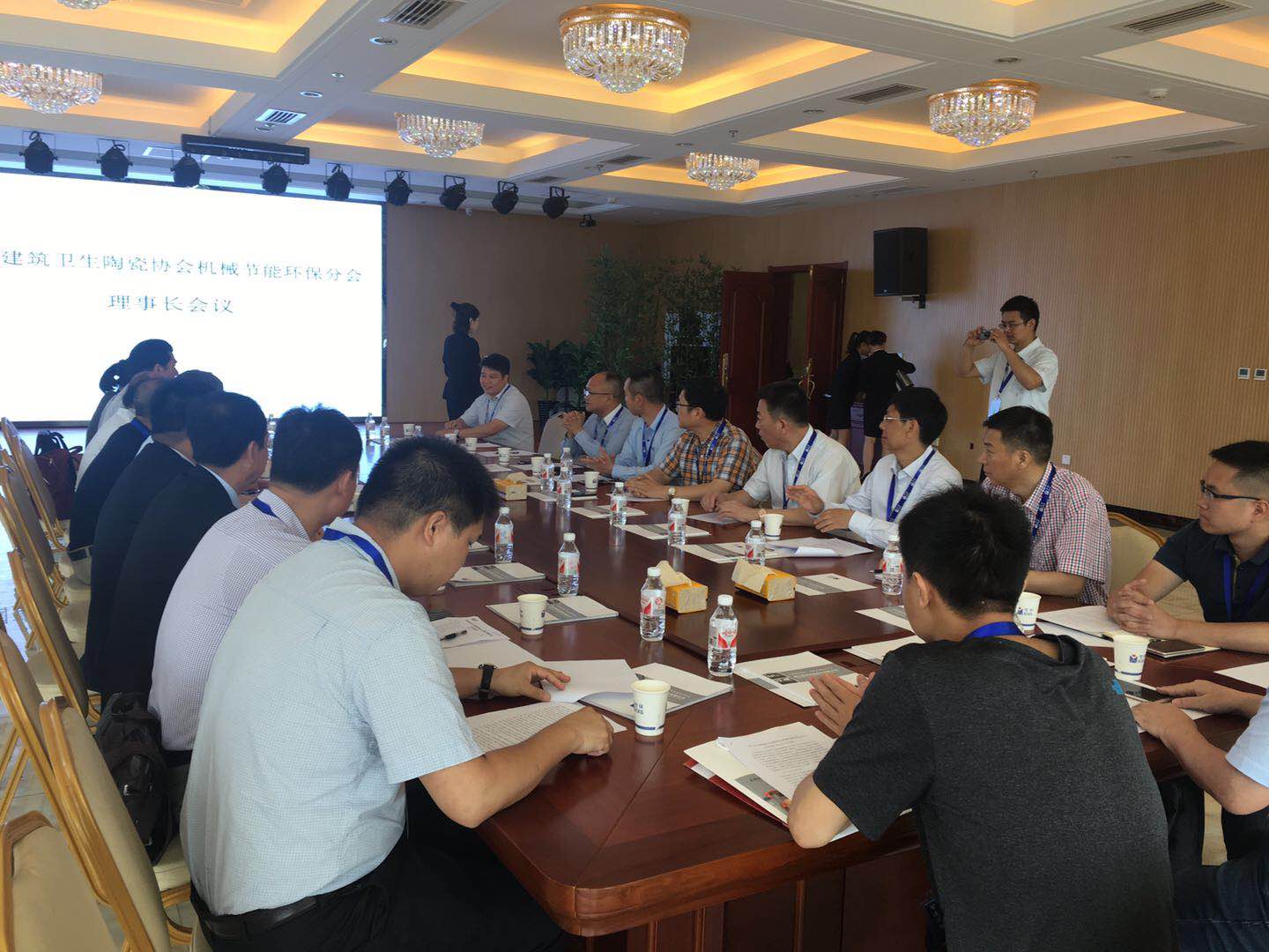 上一篇：中国建筑卫生陶瓷协会机械节能环保分会理事长会议在唐山召开